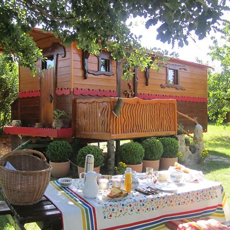 Bed and Breakfast Gitenchassagne Thurins Zewnętrze zdjęcie