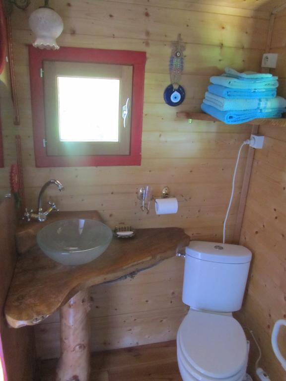 Bed and Breakfast Gitenchassagne Thurins Zewnętrze zdjęcie